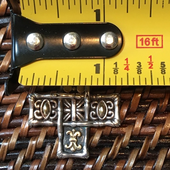 John Hardy Cross Pendant - Picture 5 of 6